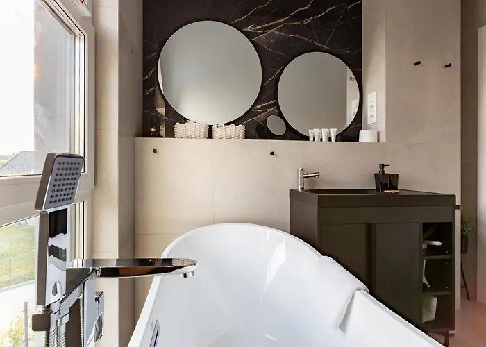 27 Lakeside Retreat By Bookinghost Lägenhet