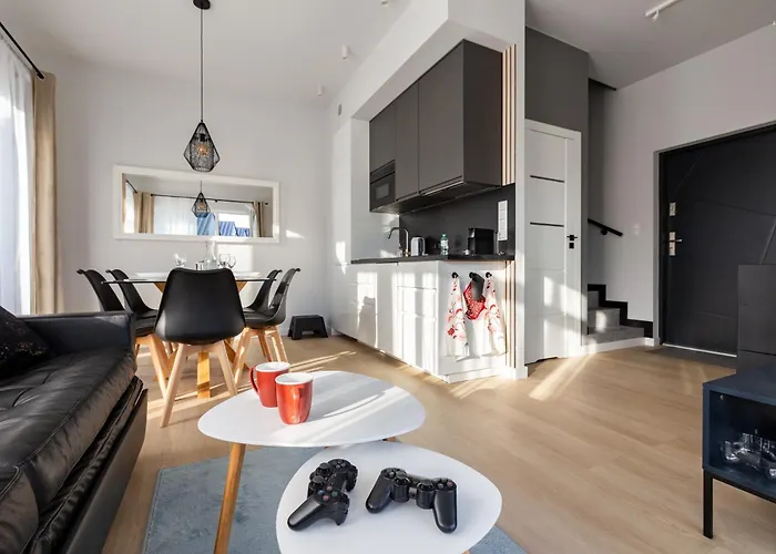 Lägenhet 27 Lakeside Retreat By Bookinghost